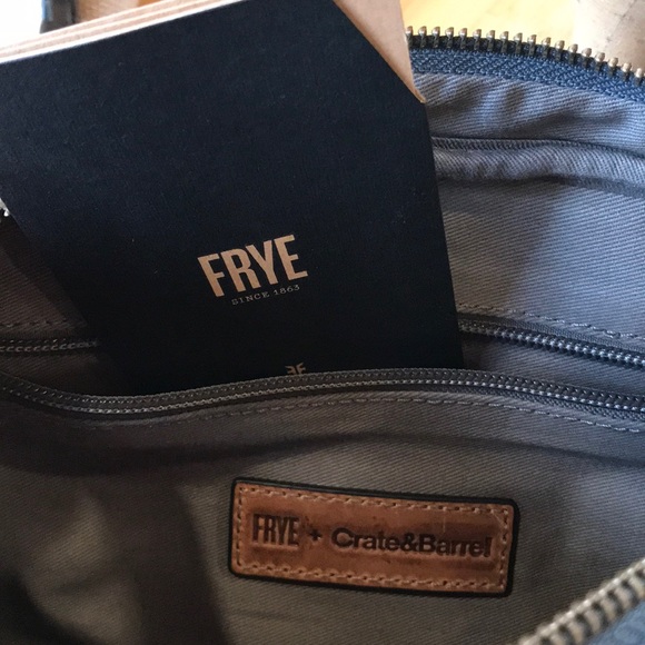 ✨SOLD✨FRYE BELT BAG - Picture 7 of 9